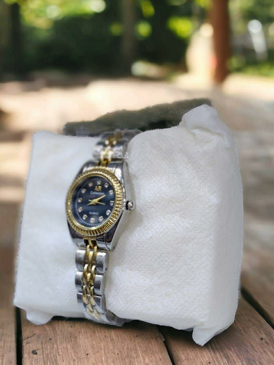 Unisex Chain Watch (Silver, Golden)