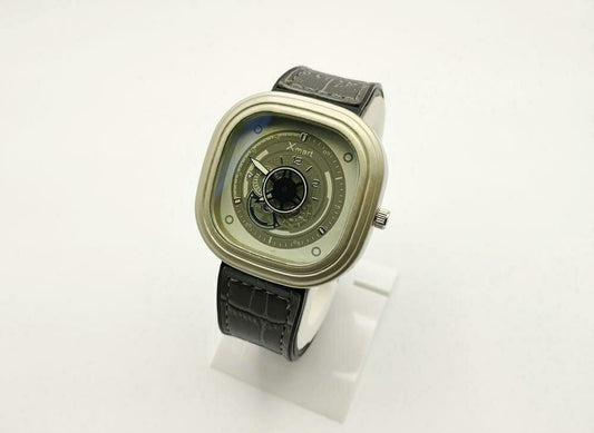 Men's Formal Analogue Watch (Light Goldish)