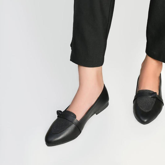 Women's Rexine Casual Pumps (Black)
