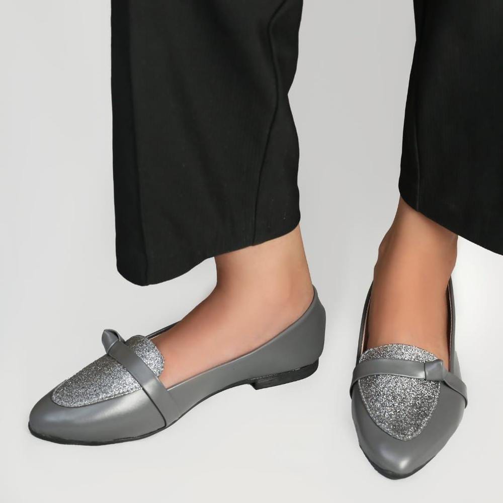 Women's Rexine Casual Pumps (Silver)