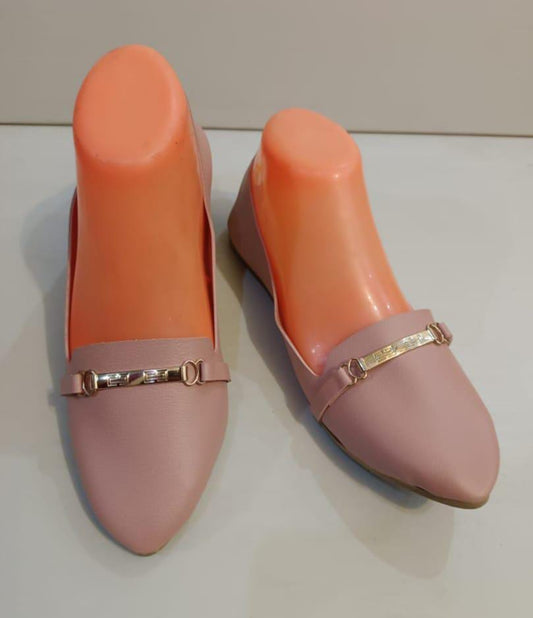 Women's Comfortable Rexine Pumps  ( slightly )