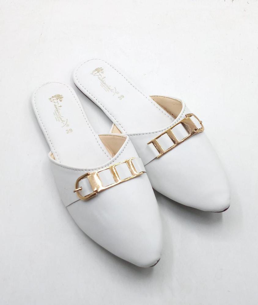 Women's Rexine Casual Pumps (White)