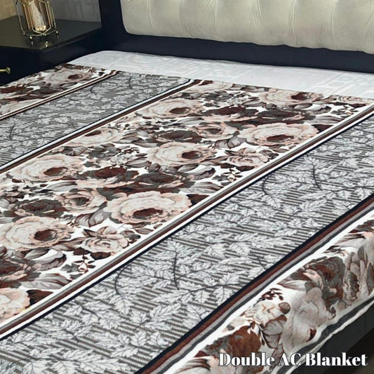 Warm Printed Fleece Blanket for Double Bed (Grey,Skin)