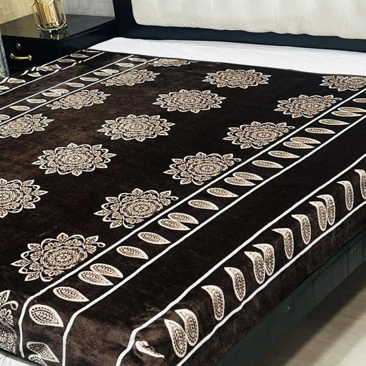 Cozy Multicolor Printed Fleece Blanket for Double Bed (Brown,Skin)