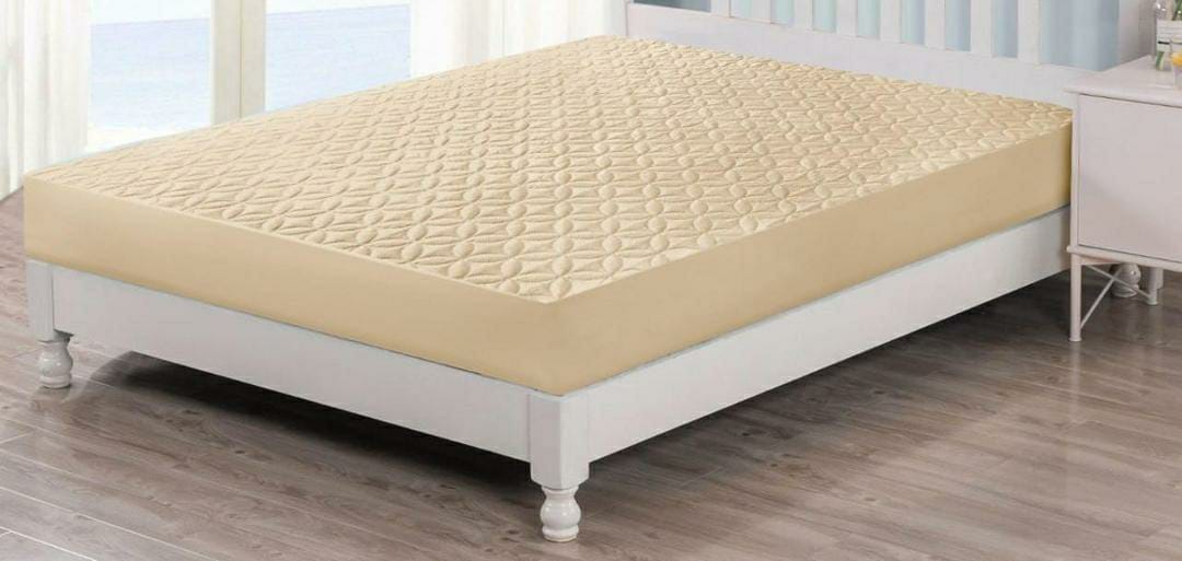 Waterproof Quilted Mattress Cover for King Bed (Beige)