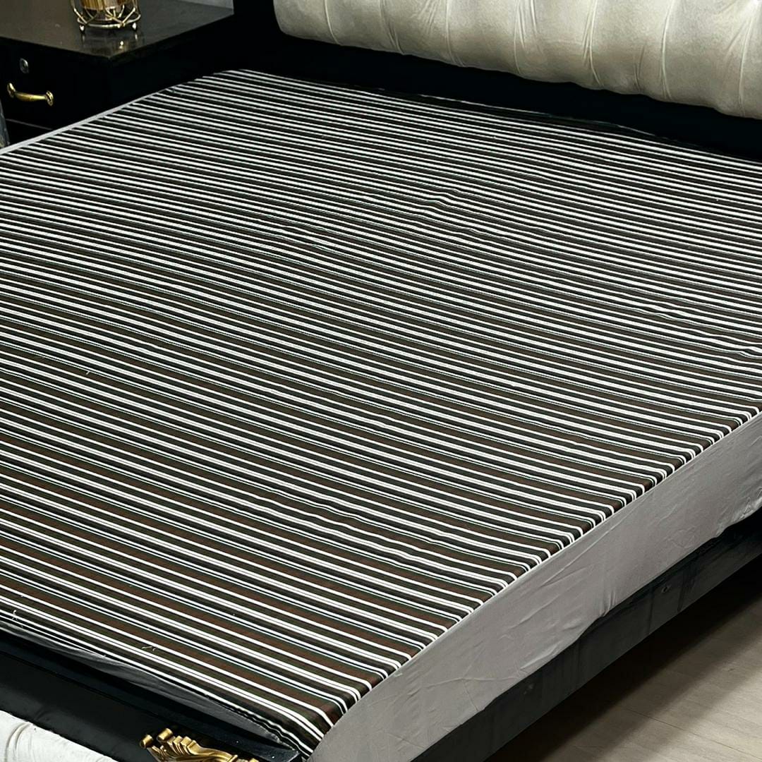 Ultimate Waterproof PU Printed Mattress Cover for Double Bed (Black)