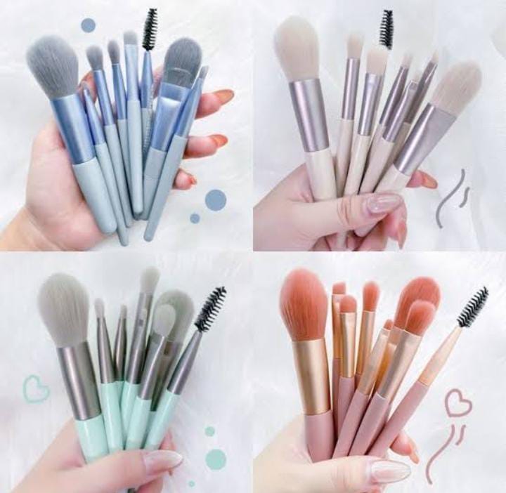 8 Pcs Makeup Brushes Set