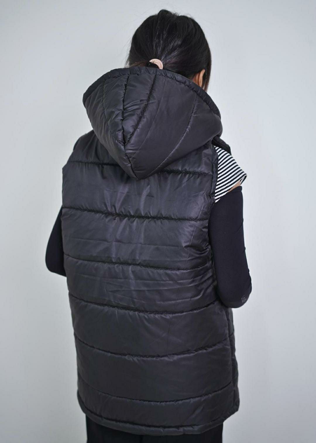 Comfortable Black Parachute Hooded Jacket (Black)