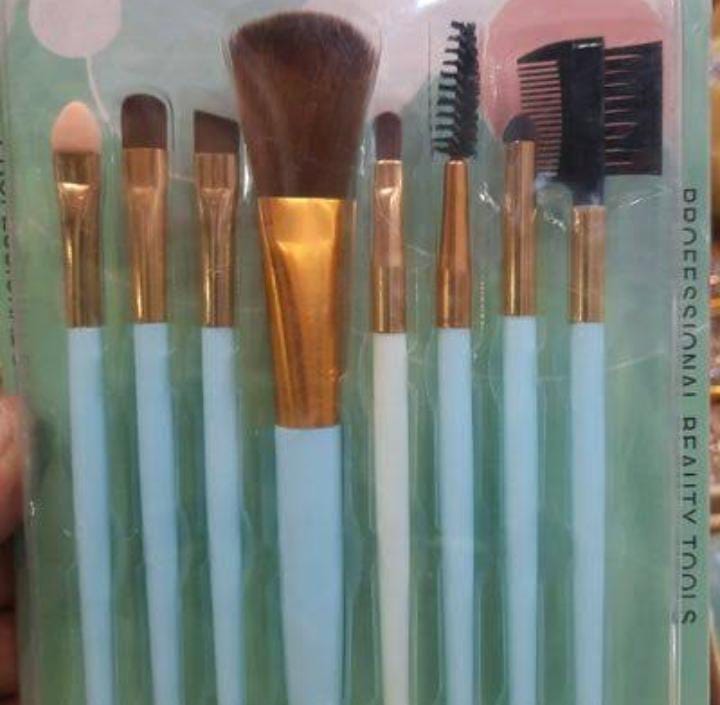 8 Pcs Makeup Brushes Set