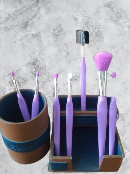 Makeup Brush Set, Set Of 8