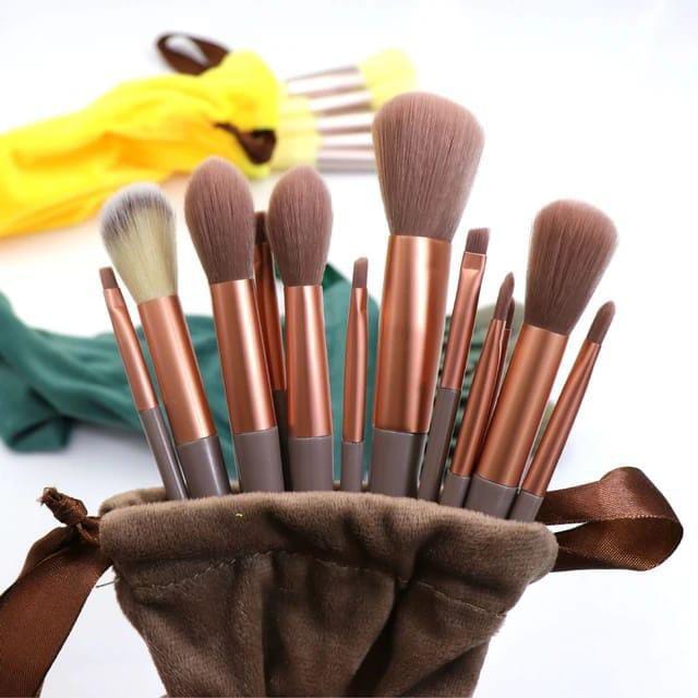 Synthetic Fibre Makeup Brushes Set