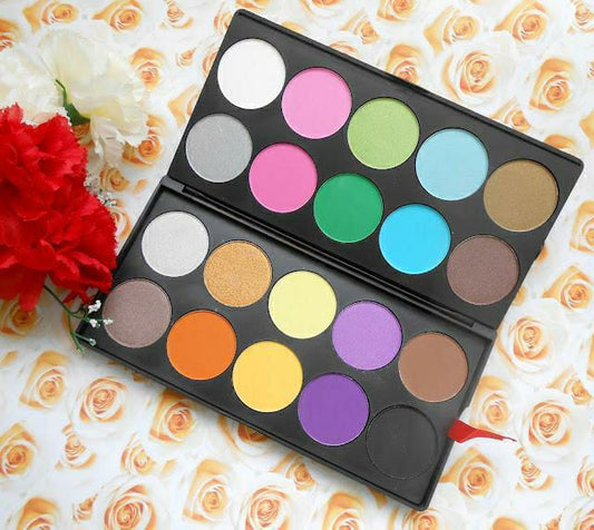 Different Colors Beautiful Eye Makeup Palette