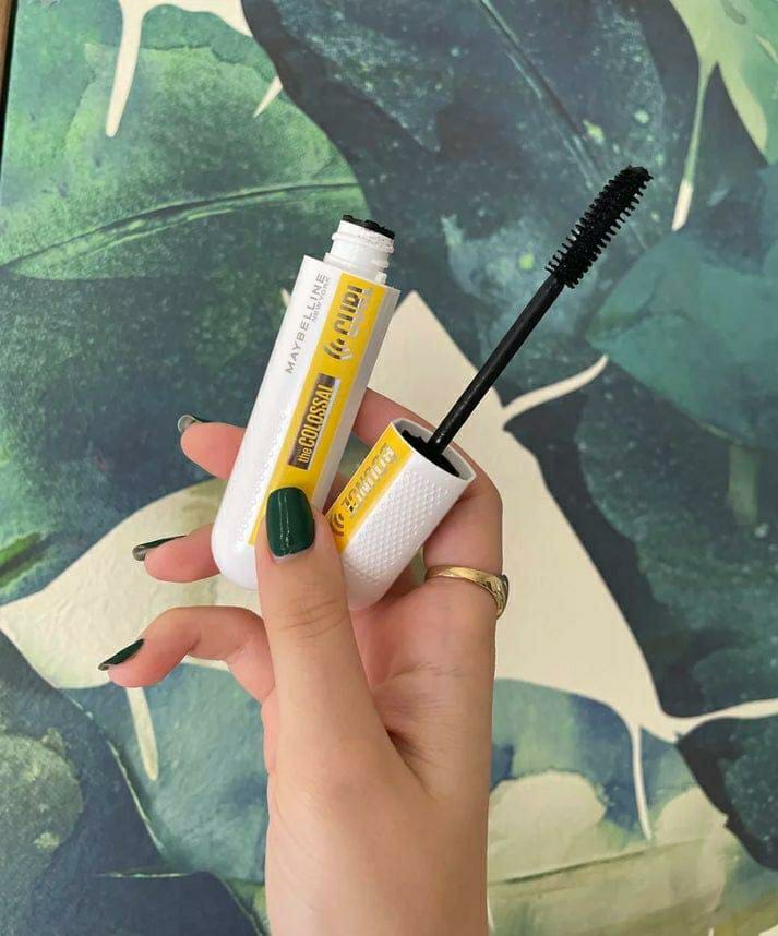 Volumizing Eye Mascara