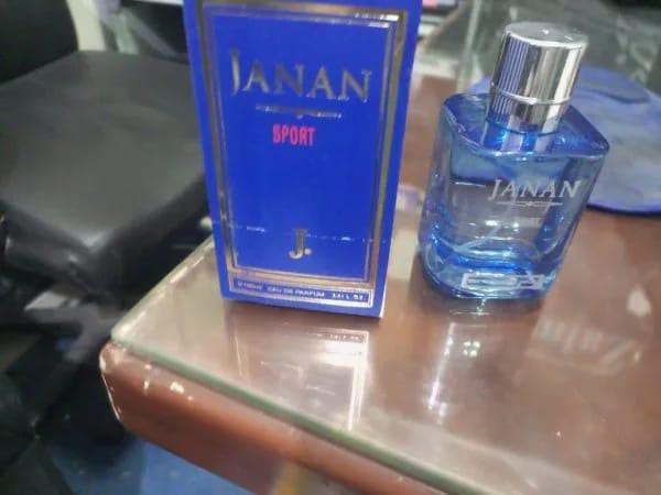 Unisex Citrus Woody Perfume - 1 Pcs Long Lasting Fragrance with Pocket Size
