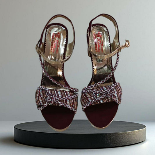 Delicate Stylish Bridle Heel (Maroon)