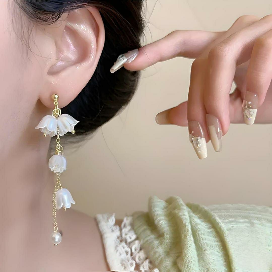 Flower Design Gold Plated Pearl Earrings