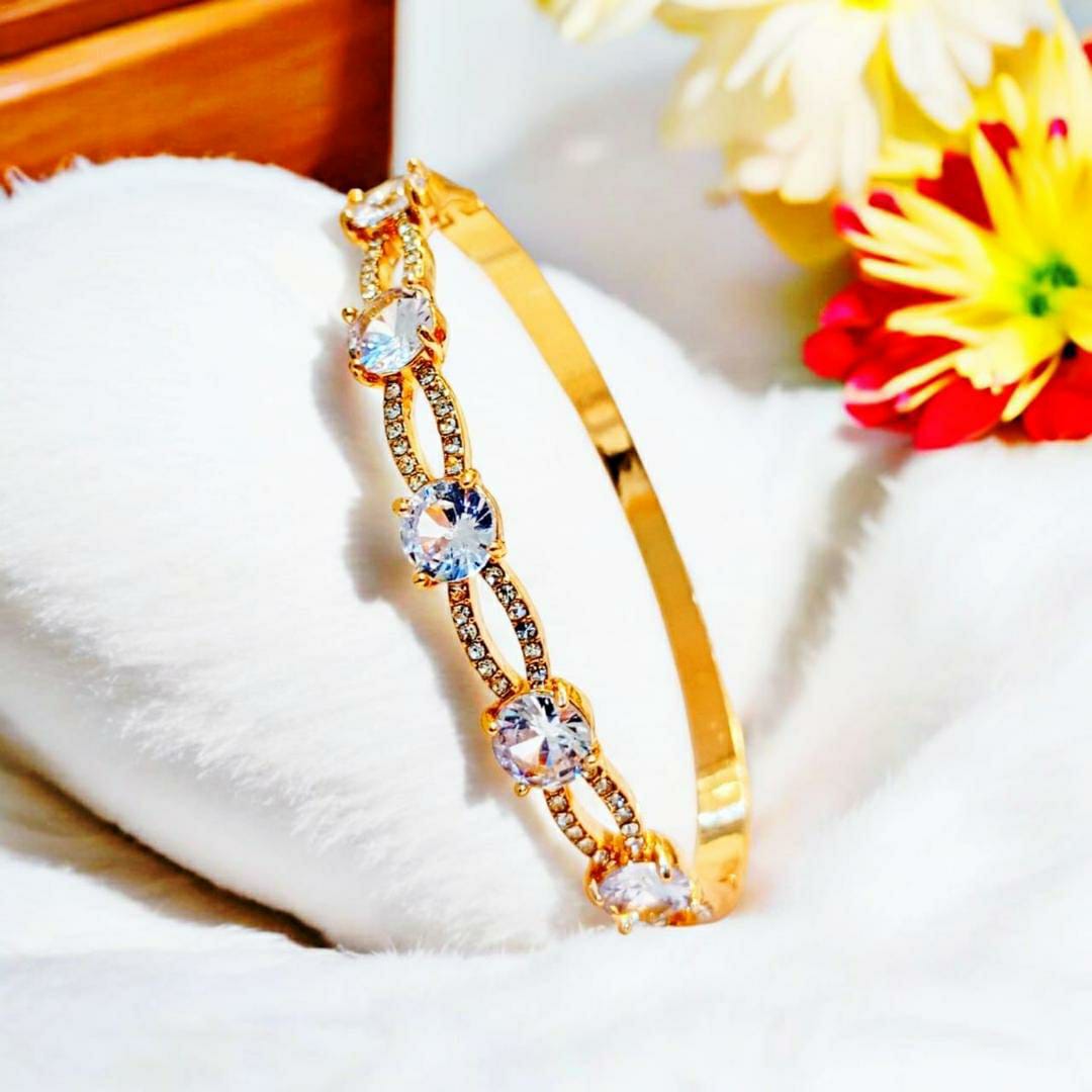 Stylish Gold Plated Modern Kara Bangle with Golden Zircon Stone - 1 Pc