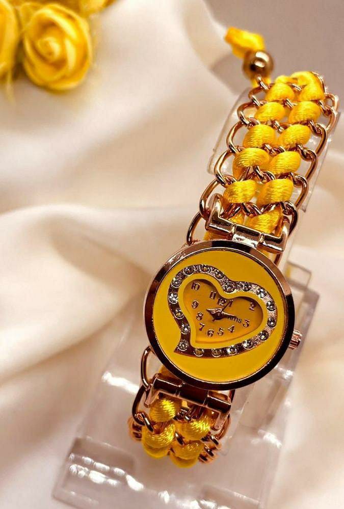Women's Bracelet Watch (Yellow)