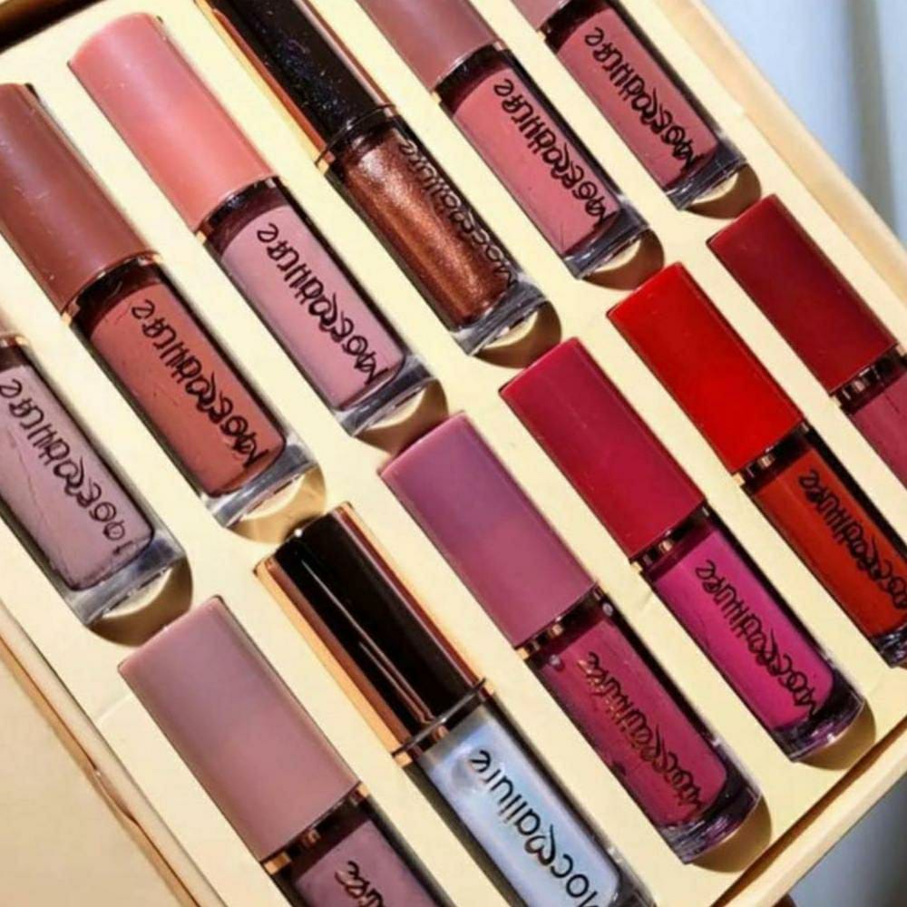 12 Pcs Smudge Proof Matte Liquid Lip Gloss Set - Long-lasting Vibrant Colors