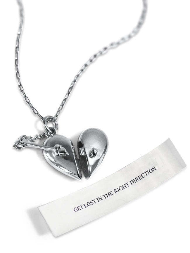 Titanium Steel Natural Shell Love Pendant Necklace Open And Close Color Retention